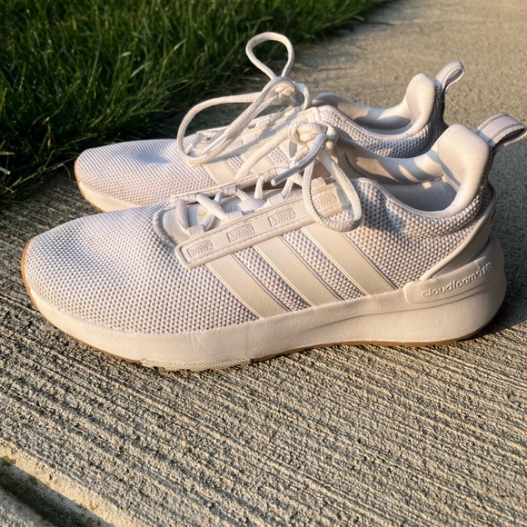 White Adidas Sneakers - Picture 6 of 8